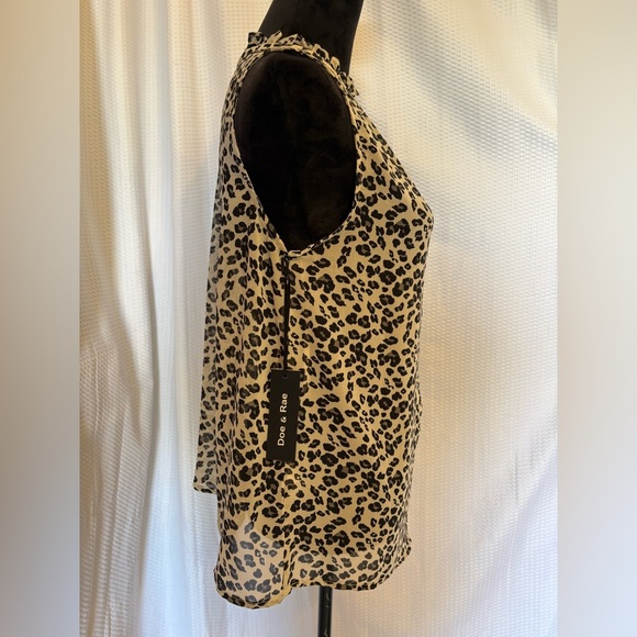Doe & Rae leopard print button down tank top size medium NWT - Picture 4 of 7